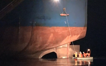 Ứng cứu nhanh thuyền viên người Philippines gặp nạn trên biển