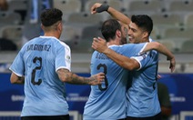 Cavani và Suarez lập công, Uruguay đè bẹp Ecuador 4-0