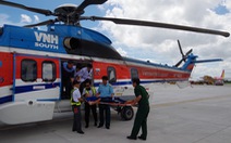 Video: 12 giờ đưa bệnh nhân từ đảo Sơn Ca về đất liền cấp cứu