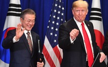 Ông Trump hỏi tổng thống Hàn: 'Ngài đã đọc tweet mới nhất của tôi chưa?'