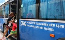 'Độc quyền' cấp nhiên liệu CNG, nguy cơ xe buýt rối loạn