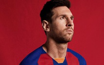 Áo đấu kiểu 'bàn cờ' của Barca bị 'ném đá' trên mạng xã hội