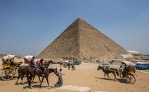 Ai Cập mở cửa hai kim tự tháp cổ cho khách tham quan
