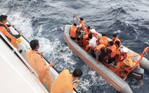 Hai lần lặn tìm 9 ngư dân Nghệ An mất tích bất thành