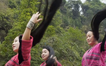 Video: Độc đáo ngôi làng tóc dài bên bờ suối Huangluo