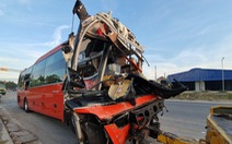 Tai nạn xe khách ở Khánh Hòa: Đề xuất phát đèn tín hiệu giao thông suốt đêm
