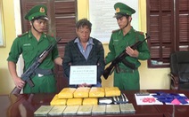 Bắt giữ người vận chuyển 7 bánh heroin và 56.000 viên ma túy tổng hợp