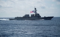 Trung Quốc lên tiếng vụ khu trục hạm USS Wayne E. Meyer của Mỹ áp sát Hoàng Sa