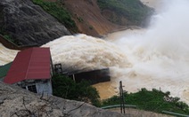 Thủy điện Hố Hô xả lũ, hạ du Hương Khê ngập lụt