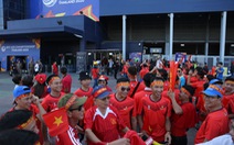 AFC cảnh cáo CĐV Việt Nam về việc bán áo, mũ trước sân vận động