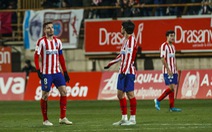 Thua đội hạng 3 ở Cúp Nhà vua, CĐV Atletico Madrid than: 'Thời huy hoàng đã chết'