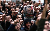Người dự lễ tang tướng Soleimani kêu gọi lấy đầu ông Trump giá 80 triệu USD
