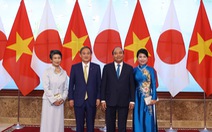 Thủ tướng Nhật Suga Yoshihide: 'Đầu xuôi đuôi lọt'!