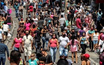 Brazil vượt 5 triệu ca COVID-19 khi cố trở lại cuộc sống bình thường