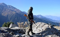 Ấn Độ - Pakistan đấu pháo dữ dội ở Kashmir, hơn 13 người chết