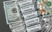 Giá vắc xin COVID-19: Những hợp đồng đầy bí ẩn của các hãng dược