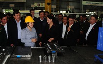 Chủ tịch Quốc hội Nguyễn Thị Kim Ngân thăm Khu công nghiệp Thaco Chu Lai