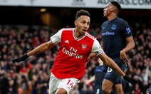 Aubameyang lập cú đúp, Arsenal thắng nghẹt thở Everton