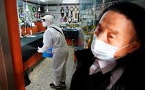 Hàng chục nước đề phòng Hàn, Nhật vì ca nhiễm COVID-19 tăng nhanh
