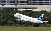 Hãng hàng không Mỹ cấm bay vĩnh viễn một hành khách vì không khai báo COVID-19