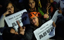 Ấn Độ treo cổ 4 tên cưỡng hiếp tập thể, giết chết cô gái trên xe buýt