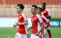 Các CLB V-League: Đau đầu chuyện giảm lương