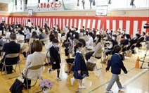 Nhật Bản mở cửa trở lại trường học ở một số khu vực