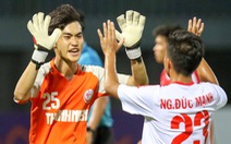 Cầu thủ U19 HAGL 1 ăn mừng sau khi thoát thua chủ nhà PVF