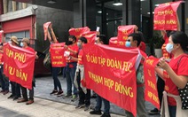 FLC đại hội cổ đông, khách hàng treo băngrôn trước trụ sở Hà Nội và TP.HCM