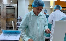 Nóng cuộc đua sản xuất vắcxin COVID-19: Việt Nam đang vượt tiến độ