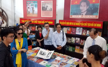 Trưng bày tư liệu về Chủ tịch Hồ Chí Minh và văn nghệ sĩ