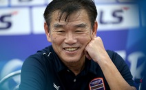 HLV Phan Thanh Hùng: 'Trọng tài cười nhiều hơn sẽ giúp trận đấu bớt căng thẳng'