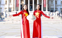 Hai cô bé Việt truyền cảm hứng ở Anh