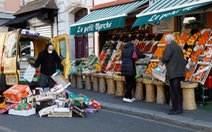 Pháp cấm dùng túi nhựa cho trái cây và rau quả