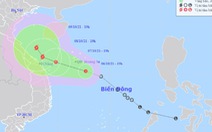 Áp thấp nhiệt đới áp sát Hoàng Sa, miền Trung có nơi mưa trên 600mm/đợt