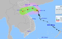 Bão số 7 vào biển Việt Nam sáng 10-10, sóng to, mưa lớn trên biển từ Bắc chí Nam