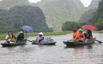 Mở cửa du lịch, chỉ đón khách quốc tế vào, chưa đưa khách Việt đi vì 'không có đường về'