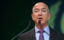 Tỉ phú Jeff Bezos bán 2 tỉ USD cổ phiếu Amazon để chi cho lương thực và khí hậu