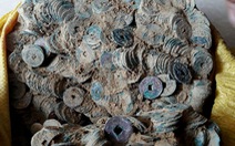 Phát hiện hũ tiền cổ Trung Quốc thời Bắc Tống, Kim, Minh nặng 27kg trên sông Hiếu