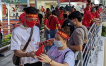 Quyết lùng vé vào sân ủng hộ tuyển Việt Nam