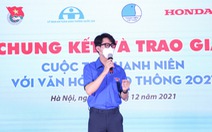 Quán quân 'Thanh niên với văn hóa giao thông': Tôi đang đi làm bằng xe buýt