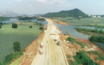 Bộ Giao thông vận tải là đầu mối thực hiện 12 dự án đường cao tốc Bắc - Nam