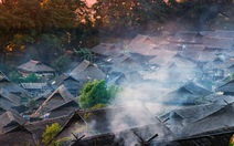 Bí ẩn: Ngôi làng 400 tuổi của 'bộ lạc nguyên thủy cuối cùng' ở Trung Quốc bị cháy rụi