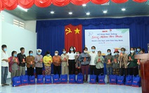 Trao học bổng 'Gieo mầm tri thức' và tặng quà 'Tết sẻ chia' tại Tây Ninh