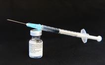 Nhật Bản cho phép tiêm vaccine ngừa COVID-19 bằng bơm tiêm insulin