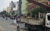 Tháo dỡ xong 62 trụ điện nằm giữa đường Tô Hiệu, quận Tân Phú