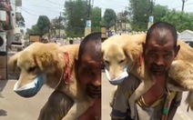 Mạng xã hội Ấn dậy sóng vì một người nghèo nhường khẩu trang duy nhất cho chó