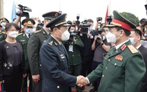 Bộ trưởng Quốc phòng Việt Nam - Trung Quốc hội đàm, nhất trí kiểm soát chặt biên giới