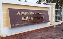 Chánh Thanh tra huyện Trần Văn Thời: không thi nhưng vẫn được cấp bằng