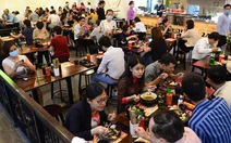 Chủ tịch UBND TP.HCM: Chưa đến mức cấm hàng quán dừng hoạt động, khuyến khích mua mang về